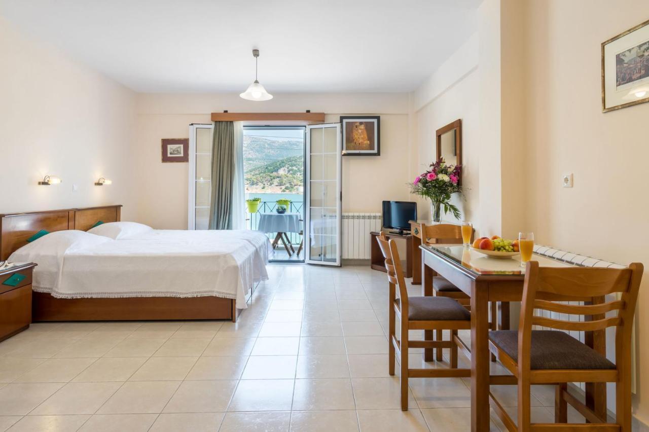 Rouchotas Apartments Argostoli  Luaran gambar